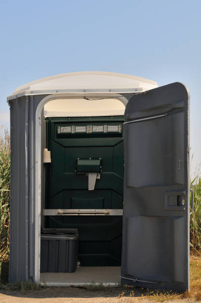 Best Portable bathroom rental  in Demopolis, AL